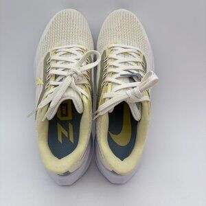 NIB Womens Nike 7.5 Sail Color Air Zoom Pegasus 39 Running Walking Sneakers NWT
